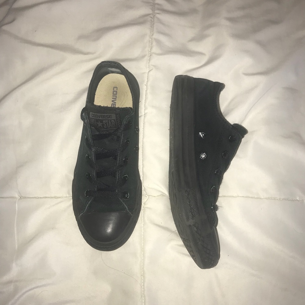 Black Converse low tops